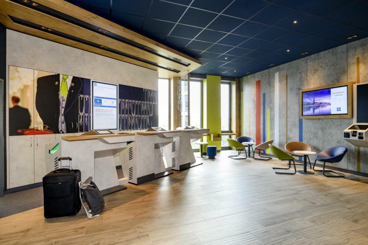 Ibis Budget Center Hotel 2*